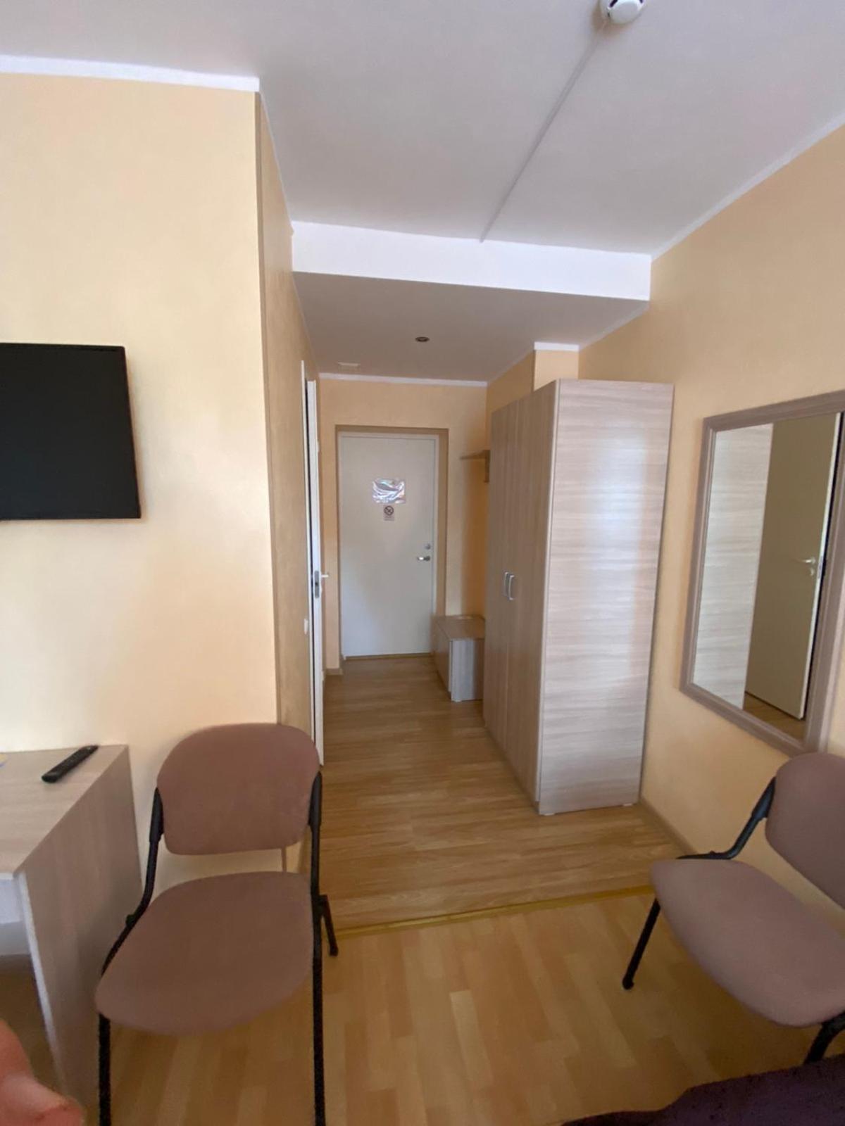 Laine Guesthouse Narva-Jõesuu エクステリア 写真